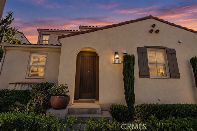20304 Pienza Lane, Porter Ranch, CA 91326