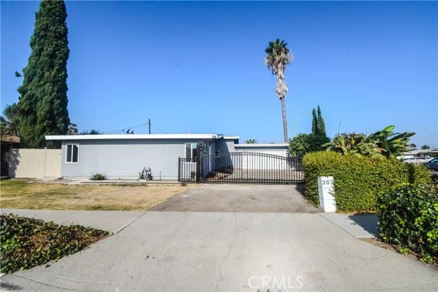 303 Agate St.