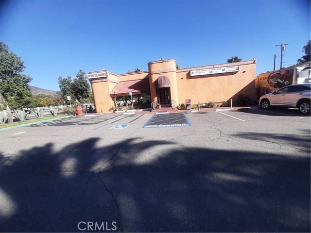 600 East Foothill Boulevard