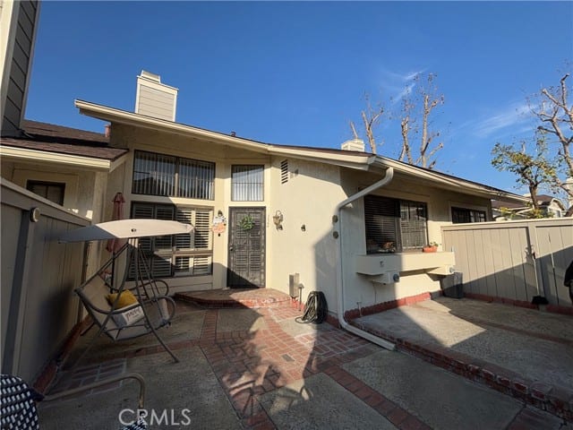 1700 West Cerritos Avenue