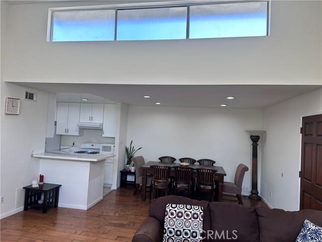 5700 Etiwanda, 264, Tarzana, CA 91356