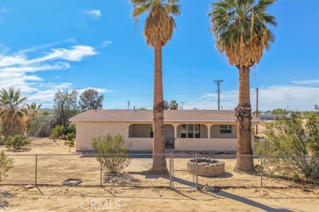 4611 Oasis