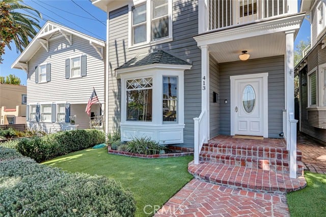 413 Emerald Street, Redondo Beach, CA 90277
