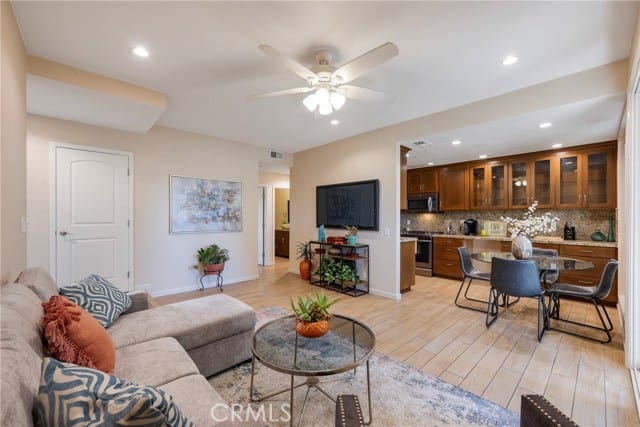 620 North Brea