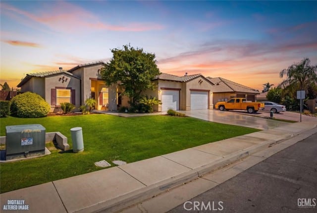 4005 Mesa Marin