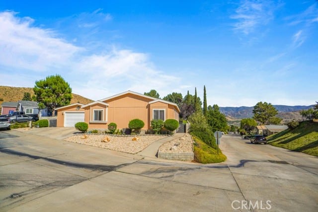 33105 Santiago Road