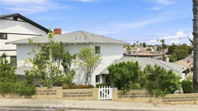 1913 Ripley Avenue, Redondo Beach, CA 90278