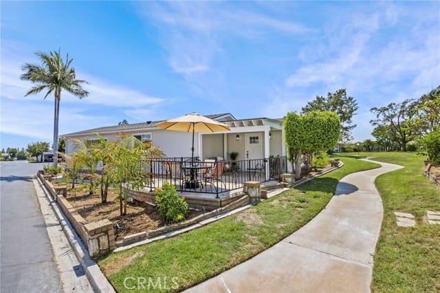 685 Wood Lake Drive