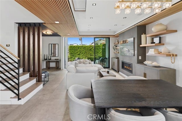 426 Marguerite Ave, Corona del Mar, CA 92625