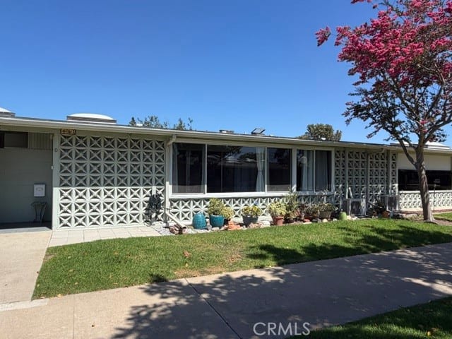 1241 Knollwood Road