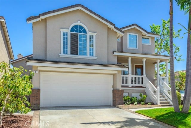2 Charlemont Drive