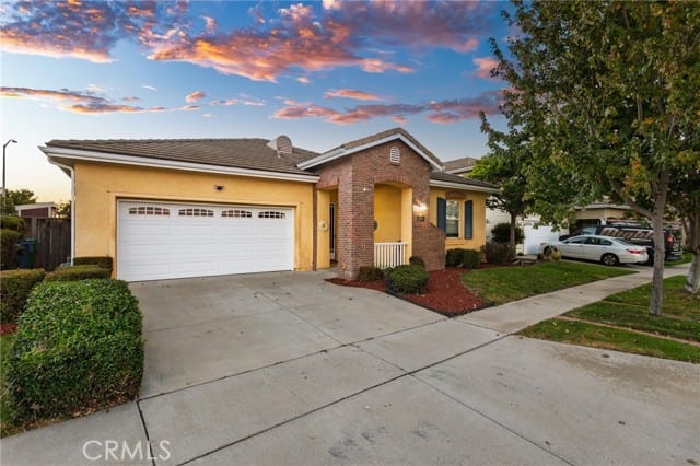 2547 Logan, Santa Maria, CA 93455