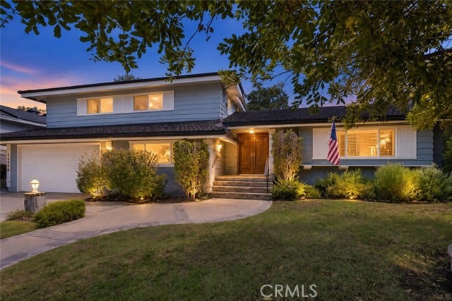 10568 Des Moines, Porter Ranch, CA 91326