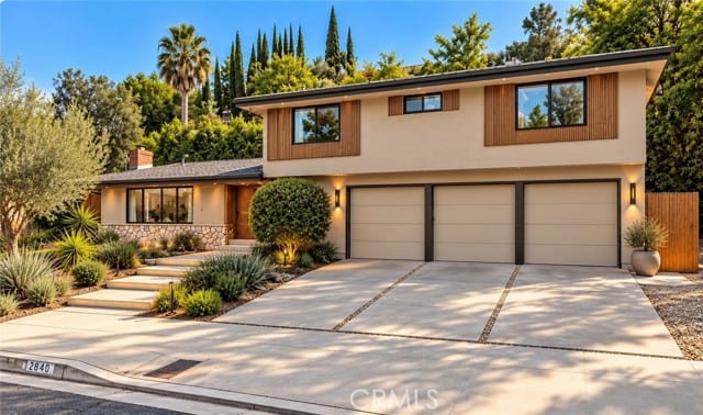 20164 Santa Rita, Woodland Hills, CA 91364
