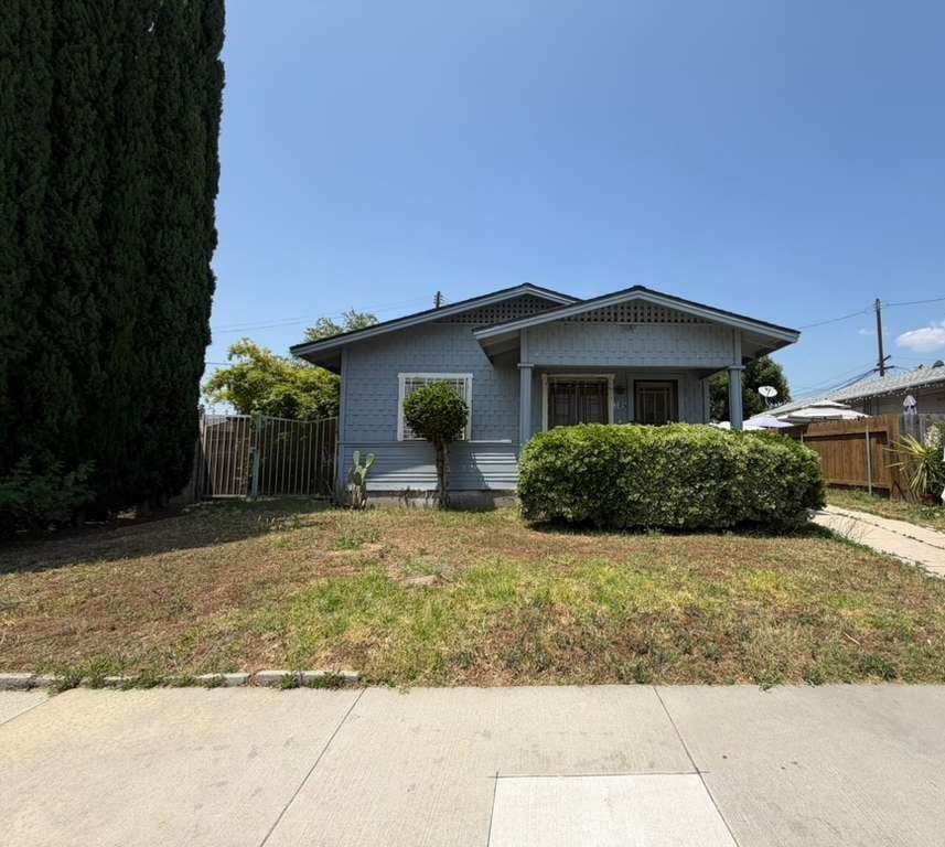 309 West Alhambra