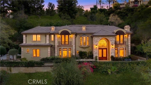325 North Terrace View, Monrovia, CA 91016