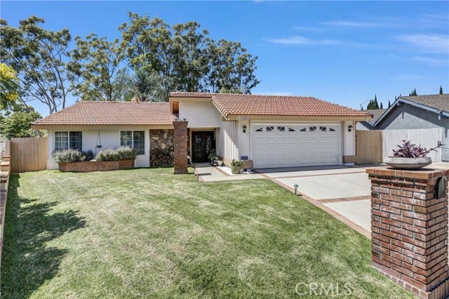23801 Lindley, Mission Viejo, CA 92691