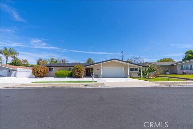 1229 Coventry Drive, Thousand Oaks, CA 91360
