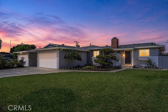 307 South Bel Air Street