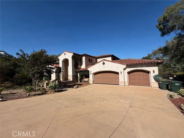 29572 Meadow Glen West, Escondido, CA 92026