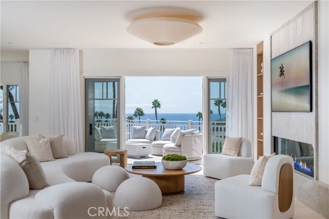 1 Stickley Drive, Laguna Beach, CA 92651