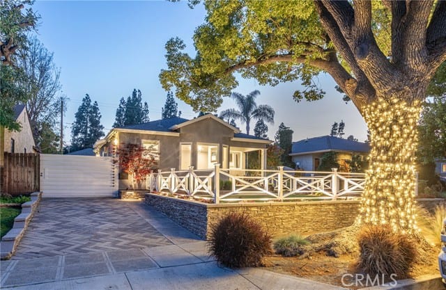 335 North Catalina Street