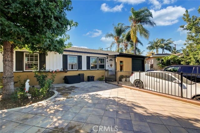 227 Oak Place, Brea, CA 92821
