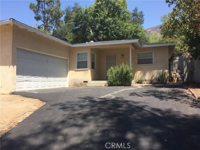 955 East Mount Curve Avenue