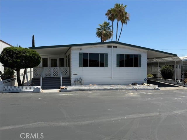 2200 W Wilson Street