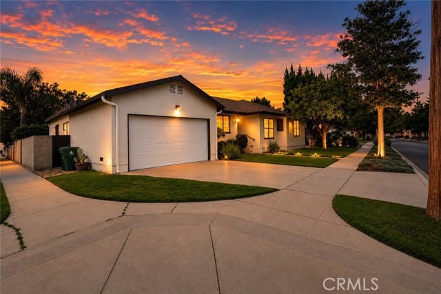 19121 Hartland, Reseda, CA 91335