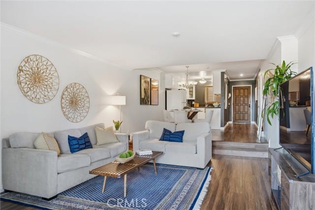 1321 Beryl Street, 102, Redondo Beach, CA 90277