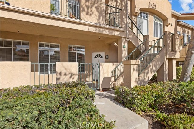 77 Sandpiper Lane