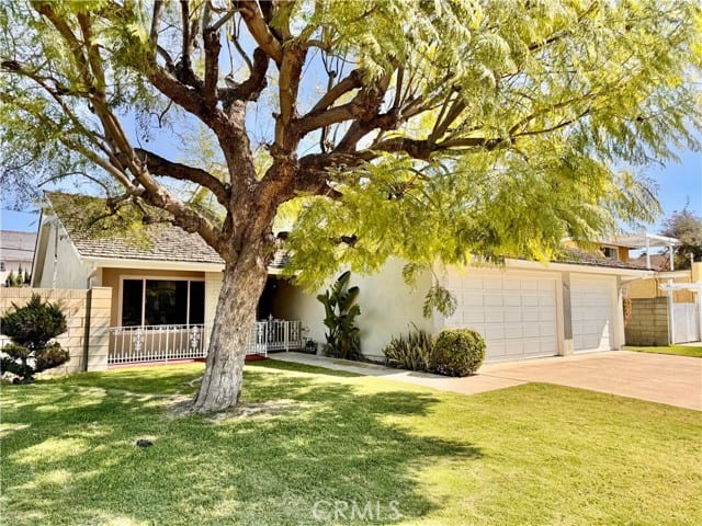 202 S Barbara Way