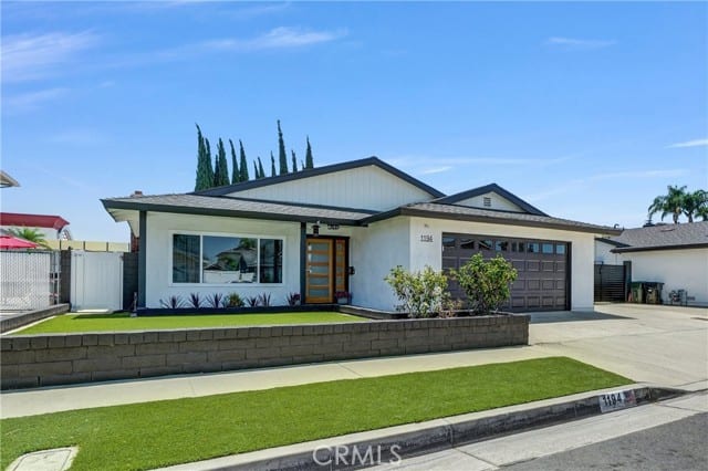 1194 South Hilda