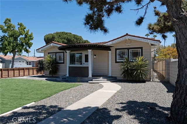 1104 West Palm Avenue, Orange, CA 92868