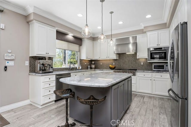 22801 Maiden Lane, Mission Viejo, CA 92692
