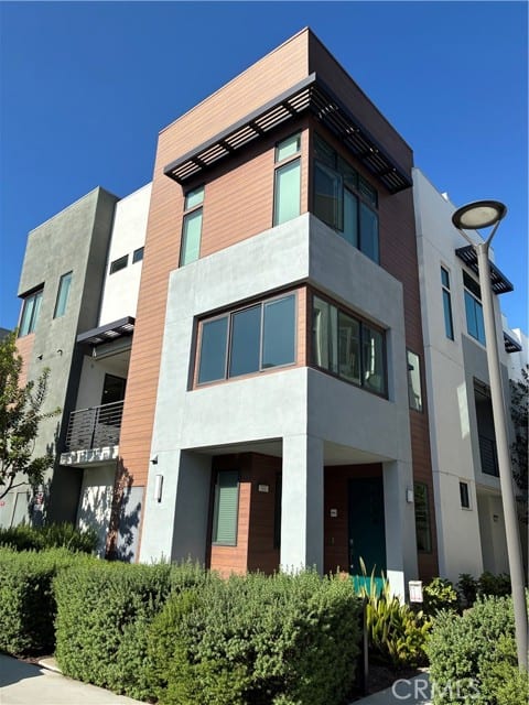 311 Lodestar, Tustin, CA 92782
