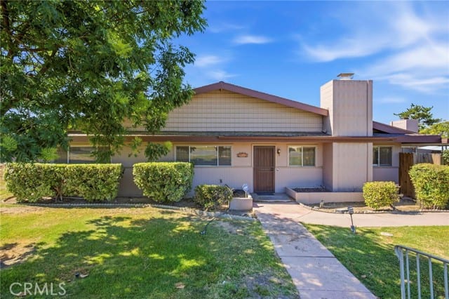 2813 Summit Circle