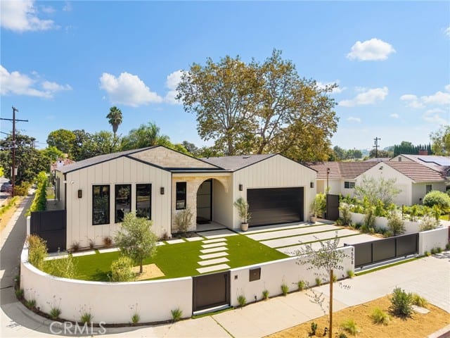 4558 Allott Avenue, Sherman Oaks, CA 91423