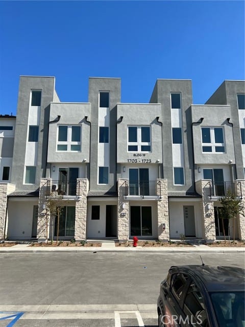 1715 Cara Drive