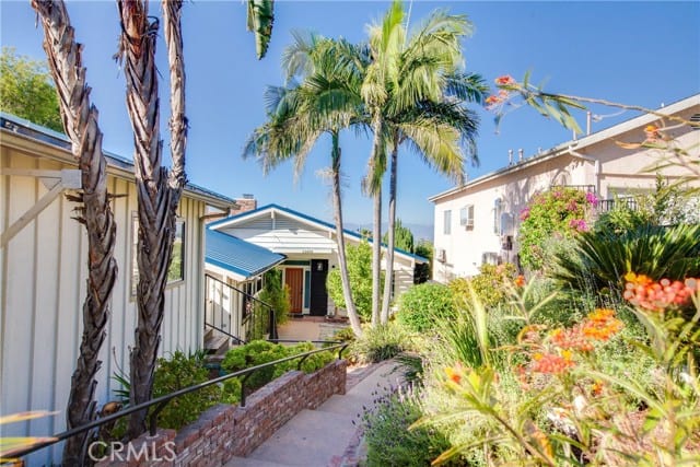 22459 Venido, Woodland Hills, CA 91364