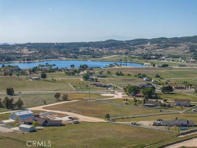 448 Comanche Court