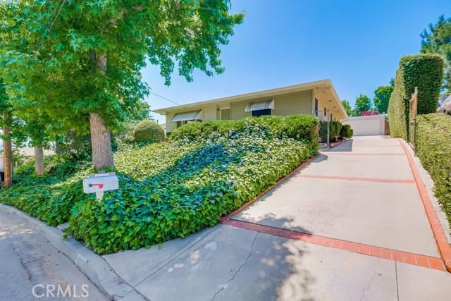 4329 Canyon Crest Road