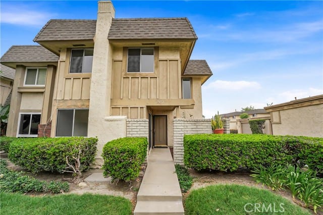 2012 East Figwood Lane