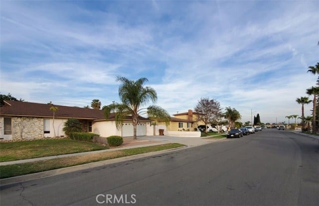 9611 Harriet Lane