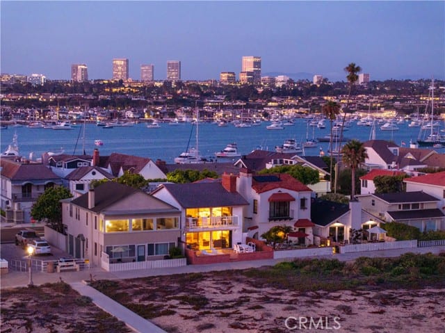 1303 East Balboa Boulevard