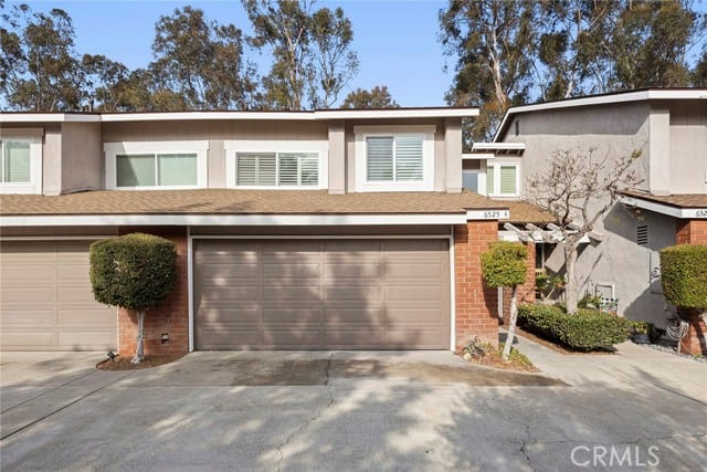 6525 East Camino Vista