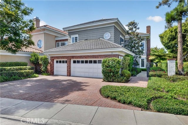 26 Belcourt, Newport Beach, CA 92660