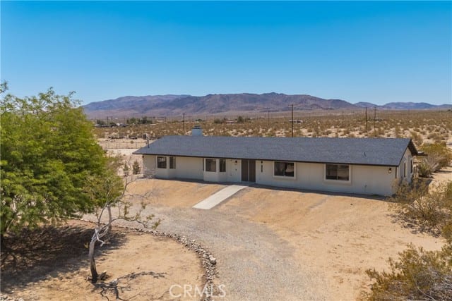 75077 Cottonwood Drive