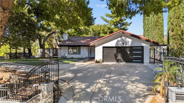12850 Woodley Avenue, Granada Hills, CA 91344